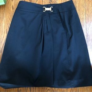 Cute ANTONIO MELANI Black Skirt w/ Gold Buckle  Size 4